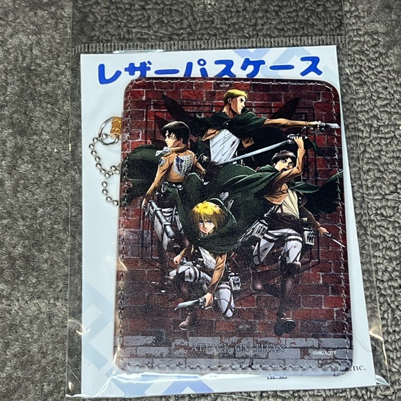 Attack on Titan / Shingeki no Kyojin Leather Pass / Card / ID Case Keychain AOT - Picture 2 of 6